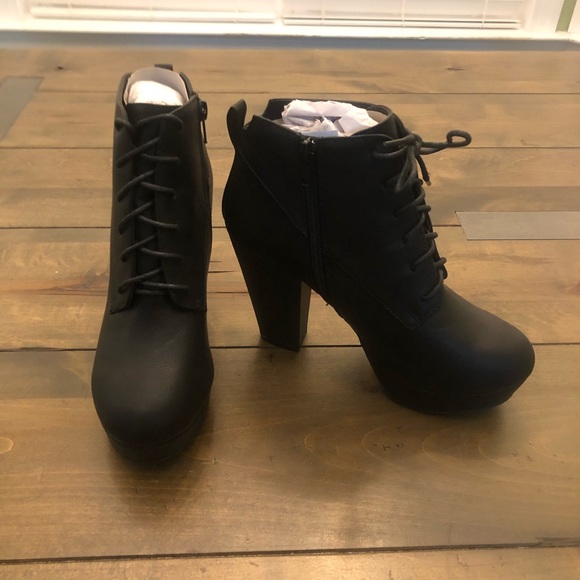 No Call Platform Ankle Booties - Picture 6 of 13